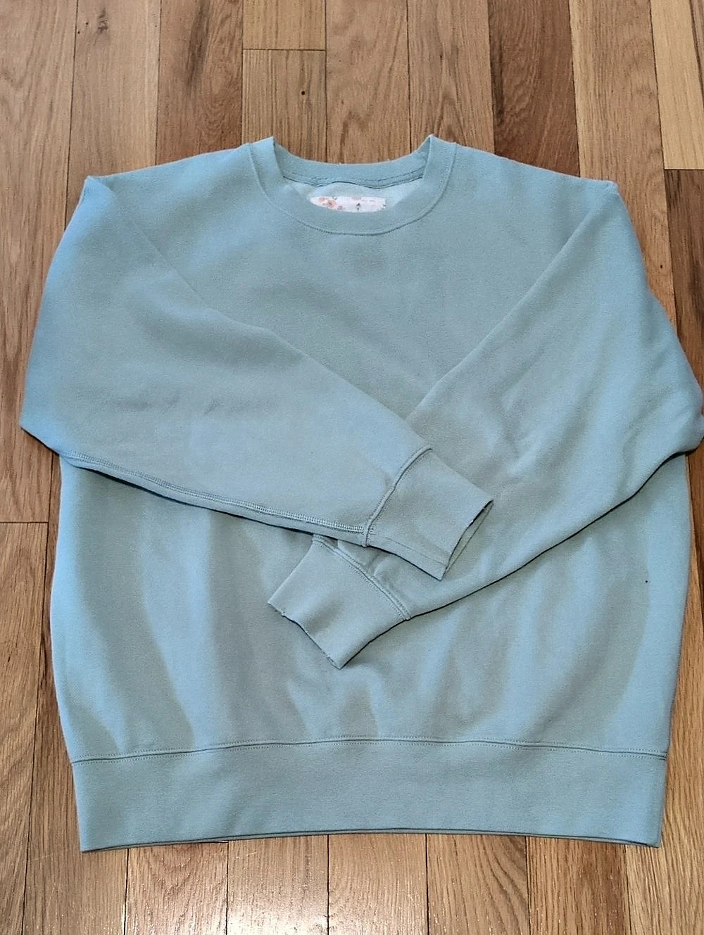 American Eagle Everyday Luxe Crew Neck Sweatshirt Sage Green